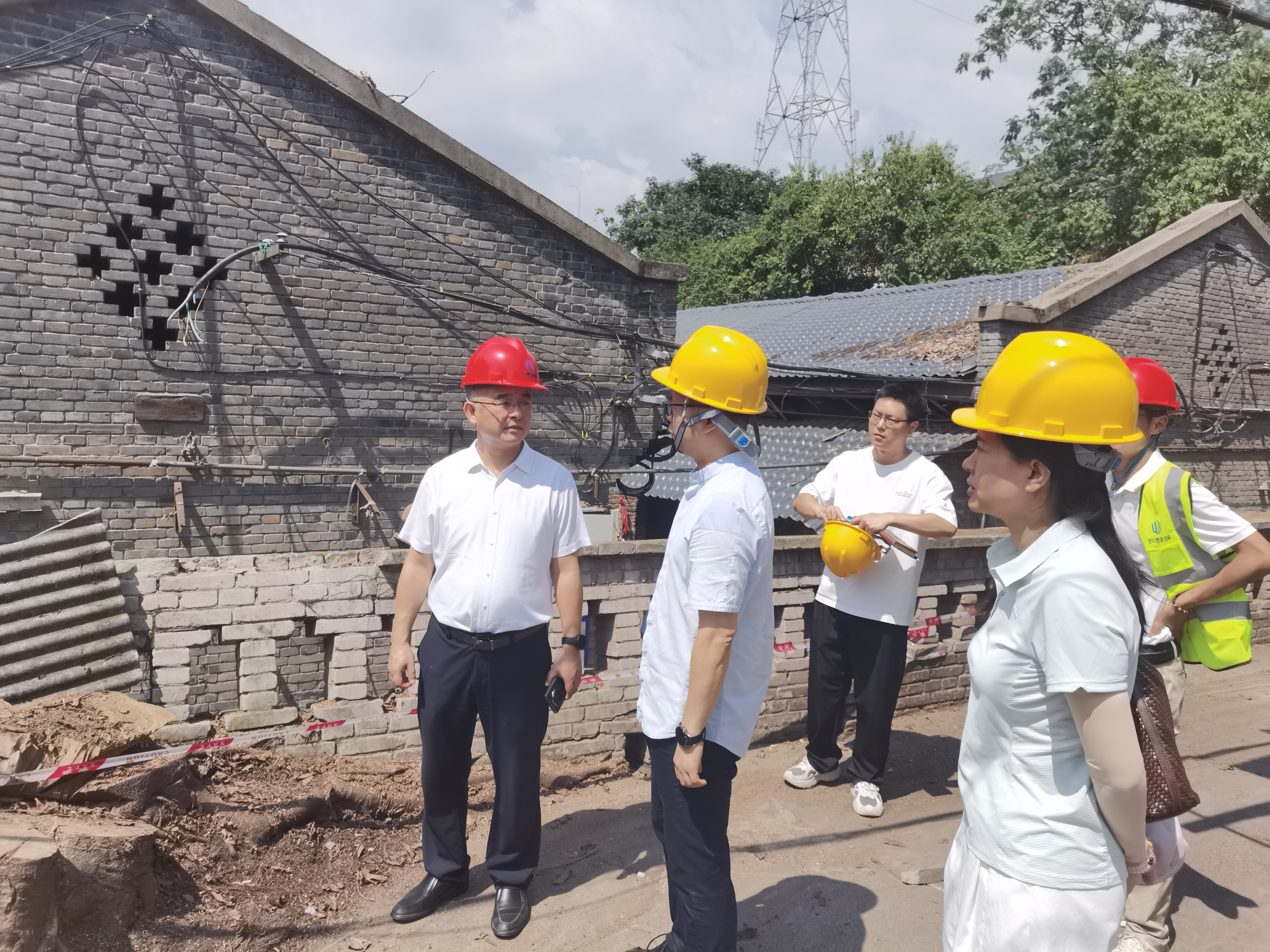 区住房城乡建委组织开展群防群治除险固安百日攻坚专项检查