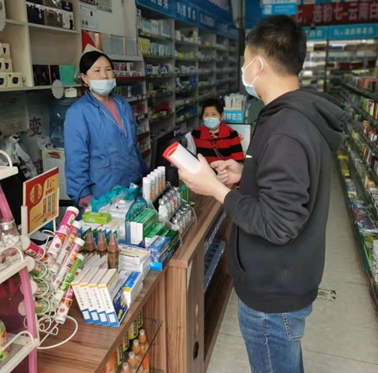 联芳街道联芳桥社区开展常态化疫情防控监督检查.png