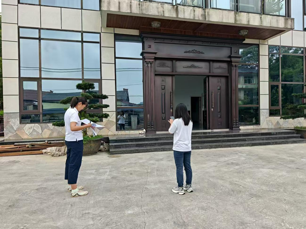中梁镇：石院村开展实有人口信息核采工作