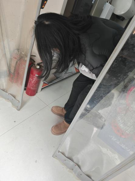 中梁镇：新店子社区开展节前“九小场所”安全检查