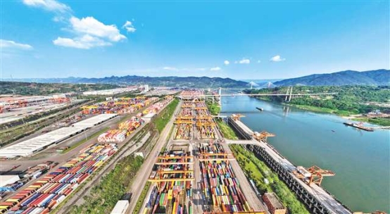 牢记嘱托 奋进前行——全市深入贯彻落实习近平总书记视察重庆重要讲话重要指示精神