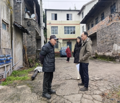 回龙坝镇：五云山村开展冬季用火安全排查