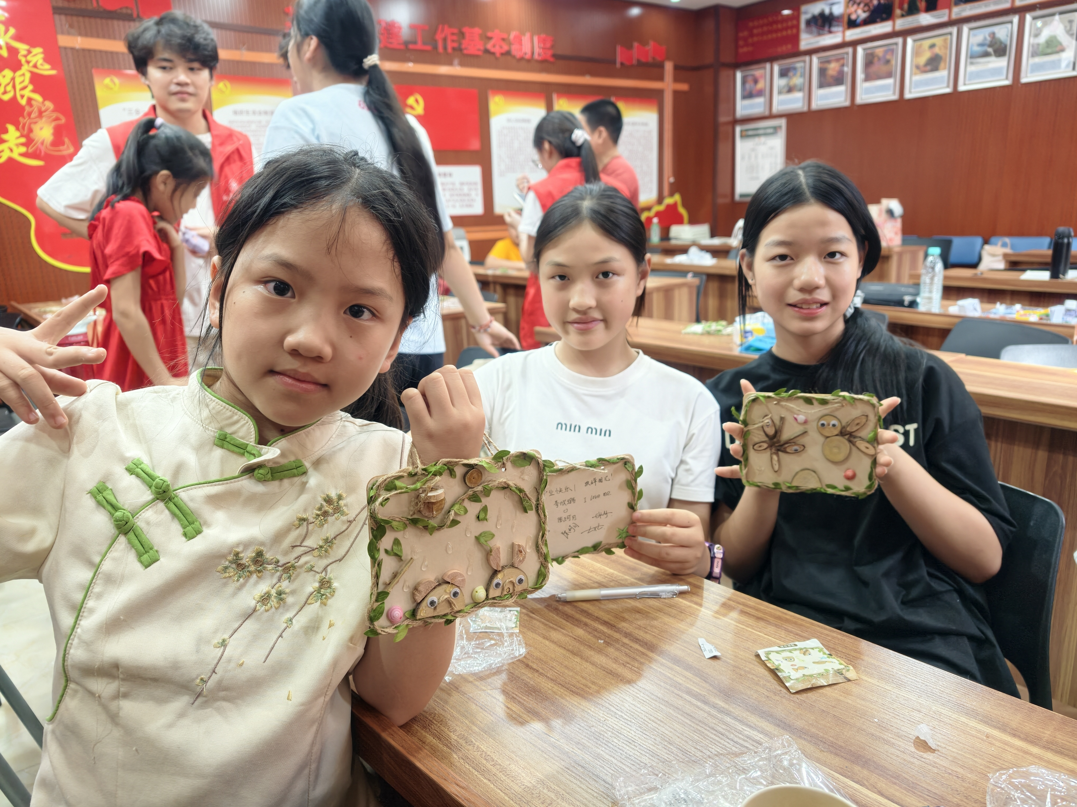 树枝手工创作活动4.jpg