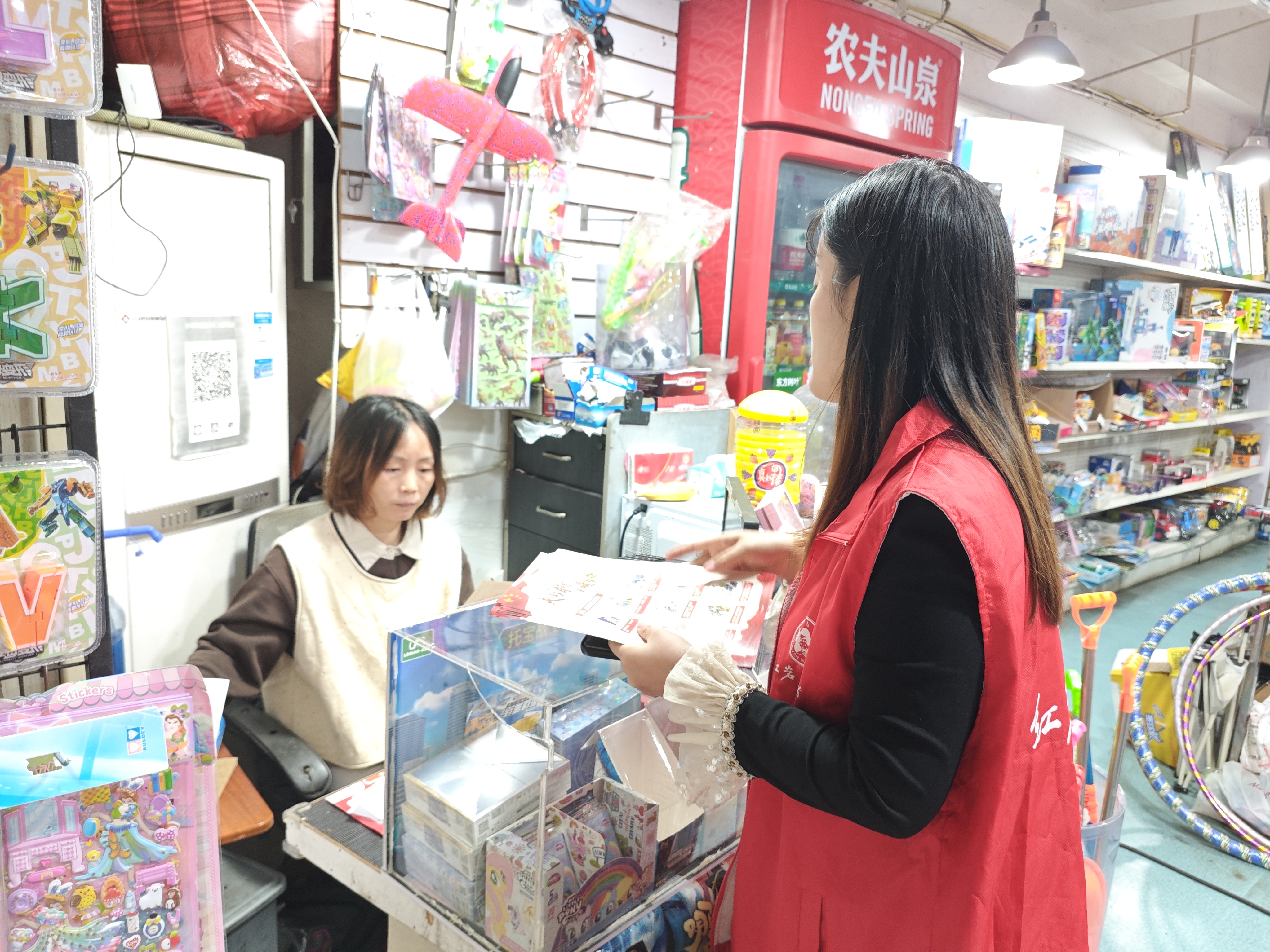 柑子村社区防灾减灾宣传进企业活动